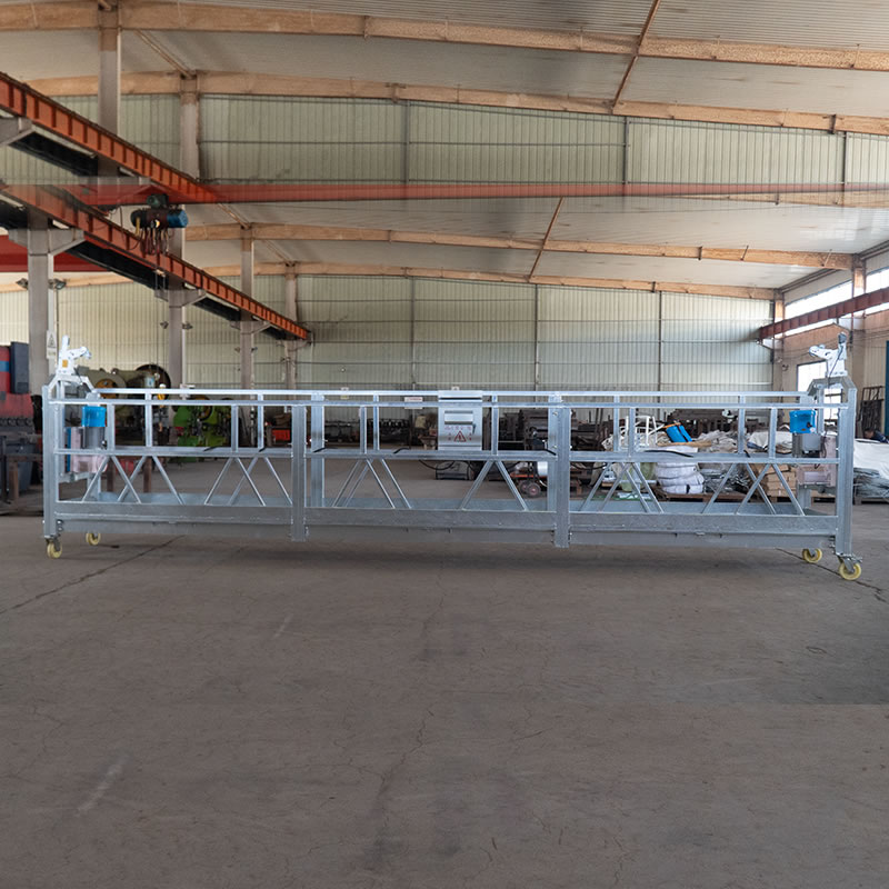 Plataforma suspensa em corda de cesta