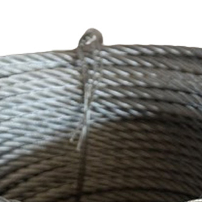 Cabo de aço suspenso