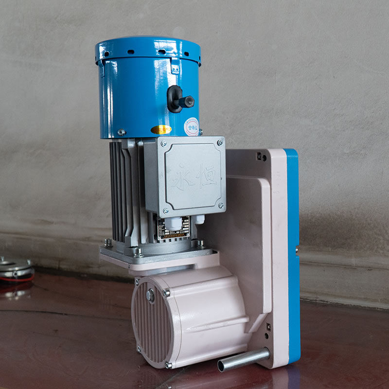 Talha de tração integrada para instalação de elevador