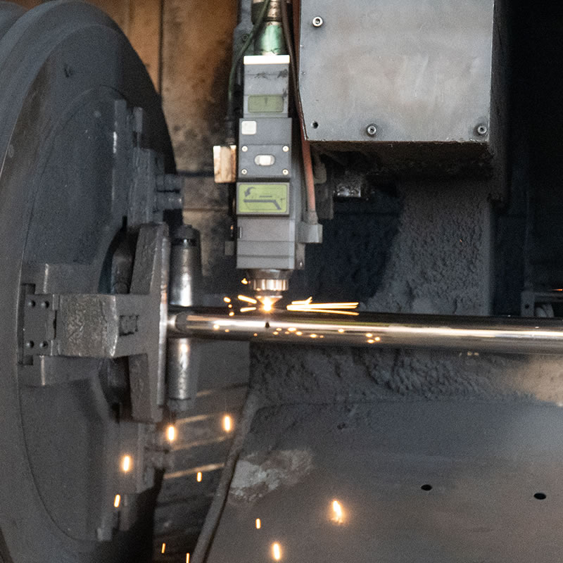 Plataforma suspensa em corda de cesta